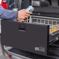 ⁦ثلاجة الدرج Ironman 4×4 IceCube بسعة 40 لترًا⁩ - الصورة ⁦2⁩