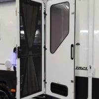 ⁦أبواب Caravan DC Door - Right Hand Hinge⁩ - الصورة ⁦7⁩