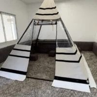 خيمة هرمية PVC